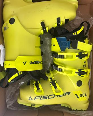 Scarponi fisher RC4 usati 3 volte