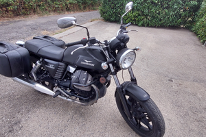Moto Guzzi V7