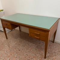 Scrivania vintage