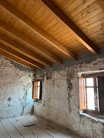 Appartamento/rustico da ristrutturare