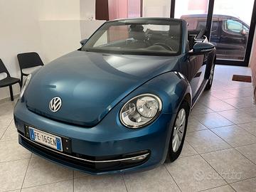 Volkswagen Maggiolino Cabrio 2.0 TDI Design BlueMo