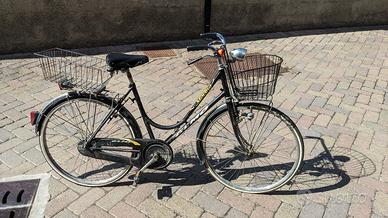 Bicicletta con freni a baccheta