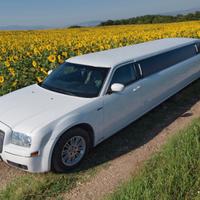Chrysler 300 140-inch Stretch Limousine Pinnacle