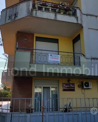 Appartamento 165mq con garage a Giarre
