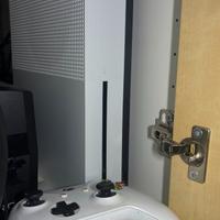 XBOX One S 1Tera (cavi,console,joypad, scatola)