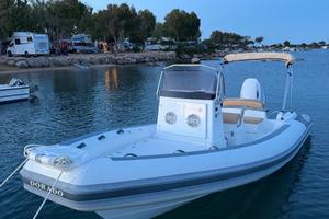 CAB DORADO 660