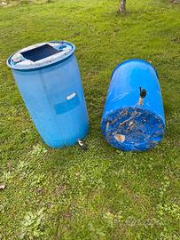 Bidoni acqua per giardino