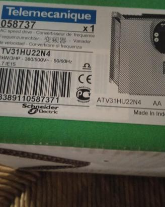 Covertitore di frequenza telemecanique 058737