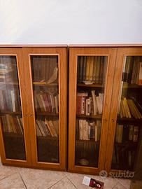 Mobili di arredamento