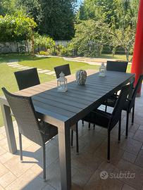 Arredo con giardinaggio