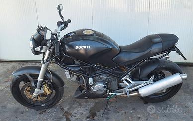 Ducati Monster 750 - 2000