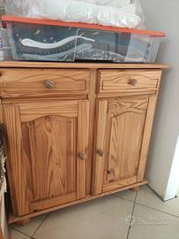 Credenza in legno