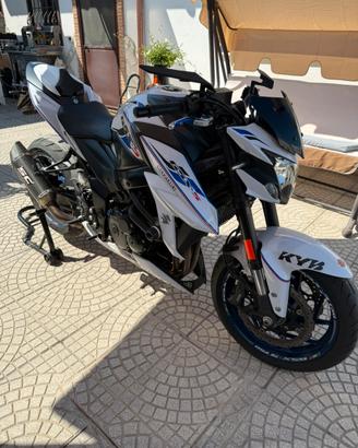 SUZUKI GSX-S 750 Z YUGEN CARBON ABS 118CV 2020