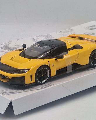 FERRARI F80 colore Giallo - Burago - Scala 1/24