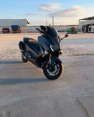 Tmax 530 SX ABS SportEdition