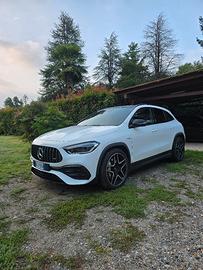 Mercedes GLA 35 AMG 4matic  (leggere) 