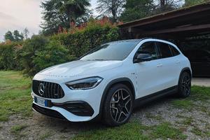 Mercedes GLA 35 AMG 4matic  (leggere) 