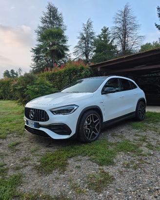 Mercedes GLA 35 AMG 4matic  (leggere) 