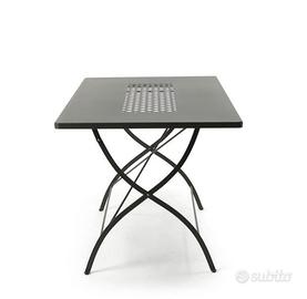 Tavolo e sedie per giardino Prezzo trattabile 