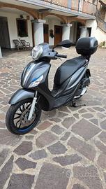 Piaggio medley 150