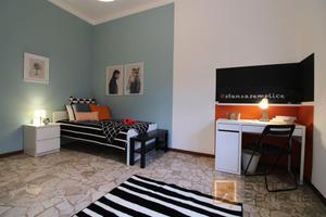 Stanza SIngola in Via cipani