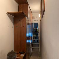 Mobile armadio da arredo.