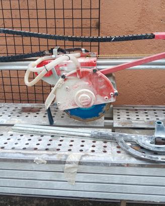taglierina elettrica  piastrelle