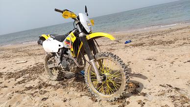 Suzuki DR-Z 400