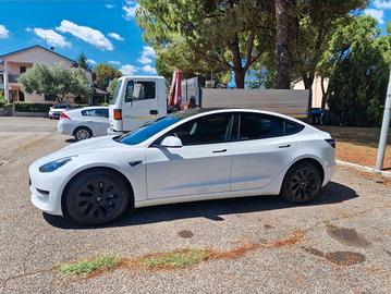Tesla Model 3 RWD Plus