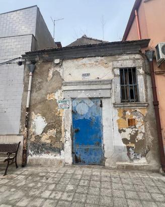 2 LOCALI A FOGGIA