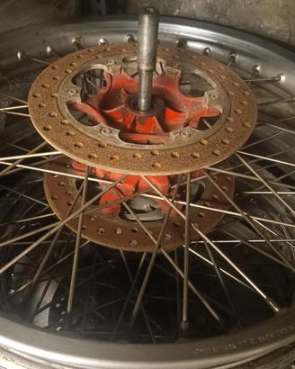 Ruota anteriore tuareg 600 Wind 