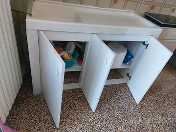 Grande lavello vintage con mobile completo – raro