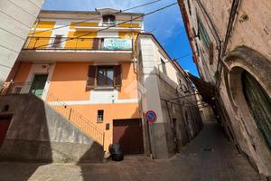 CASA SEMINDIPENDENTE A SAN CIPRIANO PICENTINO