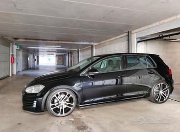 Golf 7 1.6 tdi 110 cv Highline manuale