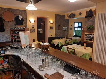casa e attività di ristorazione 