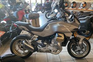 Moto Guzzi V100