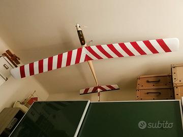 Aliante Robbe cm 180