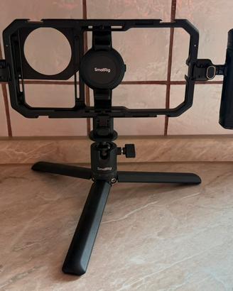 Small rig cage universale per vlog e videomaking