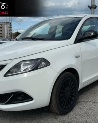 LANCIA Ypsilon 1.0 FireFly 5p.S&S Hybrid Silver