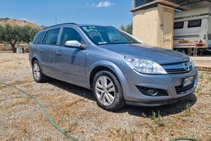 Opel astra 1.8 gpl + gancio traino