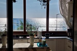 Appartamento ristrutturato sul mare