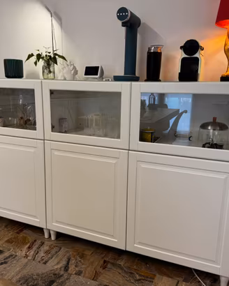 BESTÅ Ikea con top ed ante in vetro - come nuovo