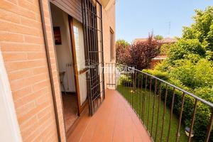 BILOCALE CON TERRAZZO IN CONTESTO TRANQUILLO - IDE