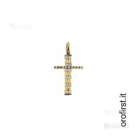 Zaky Set Di 2 Collane Con Ciondolo Croce E 25 Adesivi - Tema Velocità E Passione, Oro E Argento