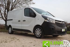Opel Vivaro anno 2015 ben tenuto con garanzia mecc