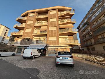 Appartamento ristrutturato e arredato con garage