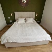 Letto Matrimoniale con contenitore beige