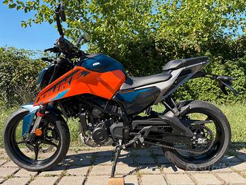 KTM 125 DUKE - 2025