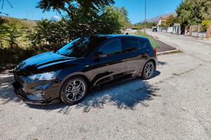 Ford Focus st line