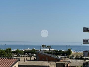 4 LOCALI A CORIGLIANO-ROSSANO